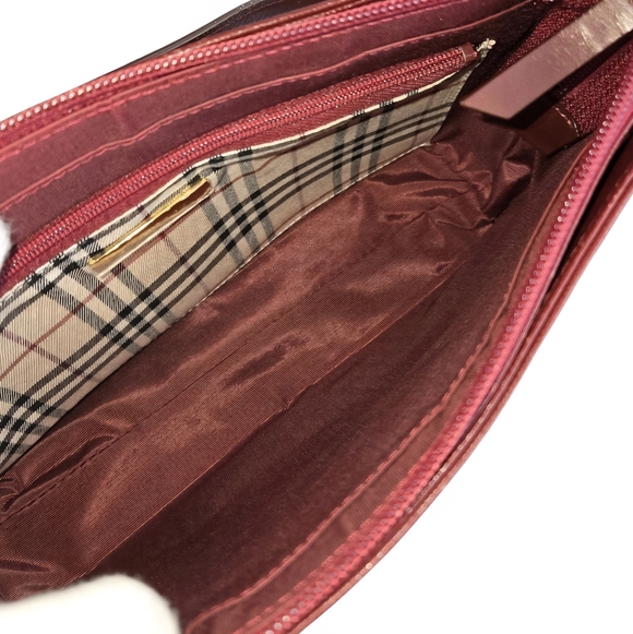 Burberry Leather Baguette Bag In Burgandy-COA Included-EUC - Picture 10 of 16